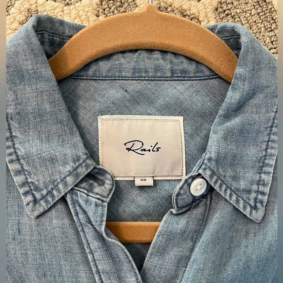 Rails Raw Hem Denim chambray Button Down Shirt size XS - Picture 8 of 14